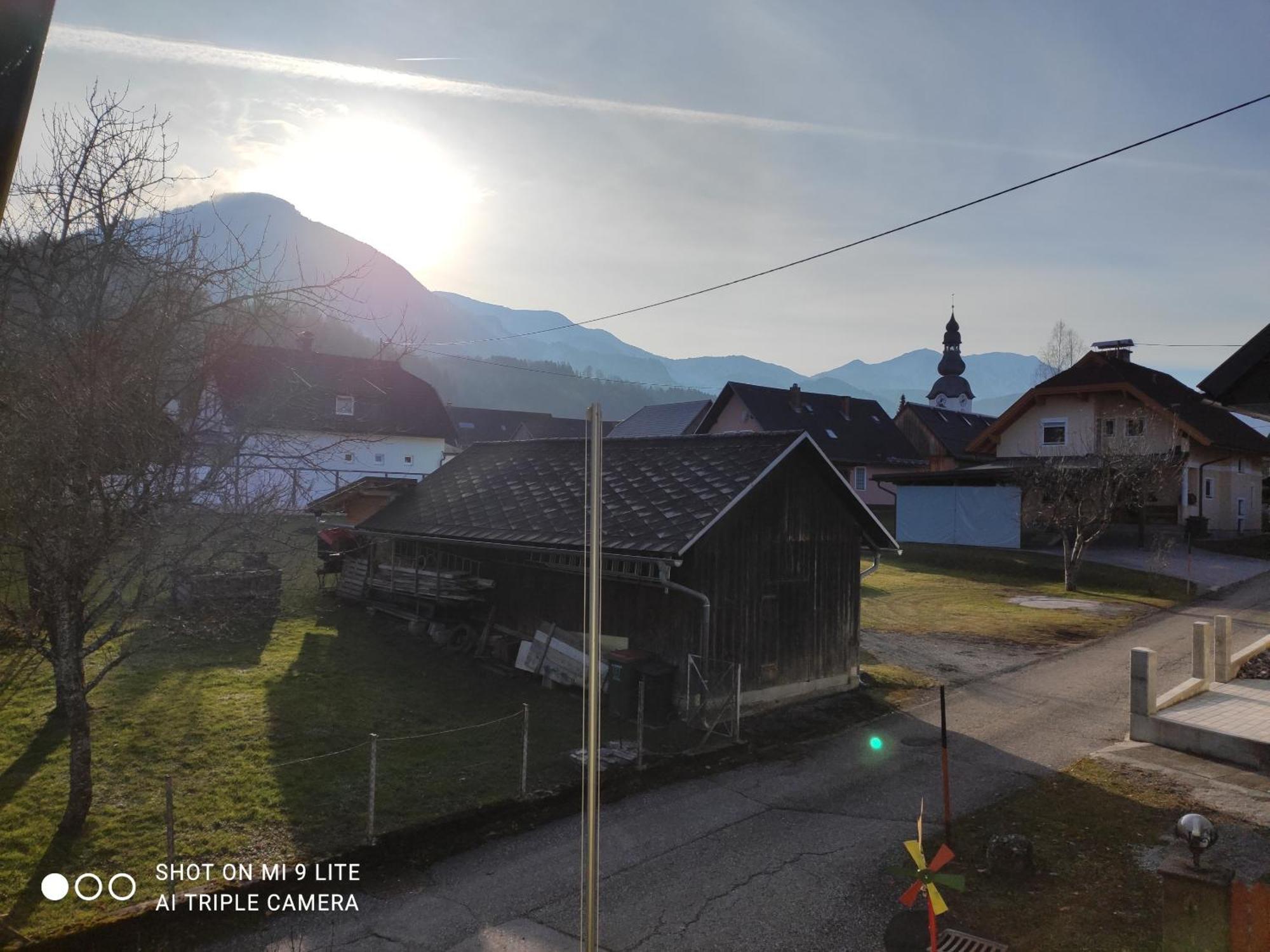 Nice Small House In Beautiful Carinthia Feistritz im Rosental Esterno foto
