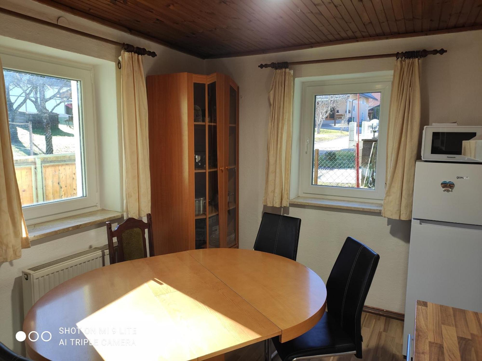 Nice Small House In Beautiful Carinthia Feistritz im Rosental Esterno foto